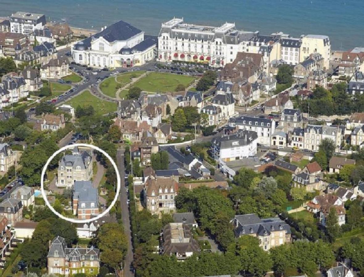 Cosy Appartement Dans Une Villa Avec Piscine, Proche Du Centre Et De La Mer 卡布尔 外观 照片