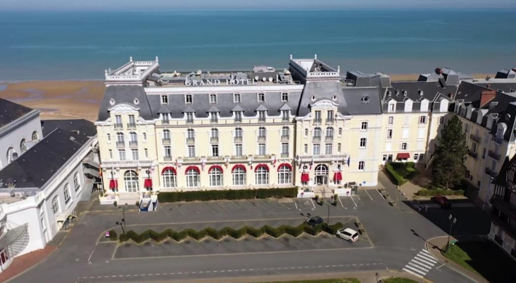 Cosy Appartement Dans Une Villa Avec Piscine, Proche Du Centre Et De La Mer 卡布尔 外观 照片
