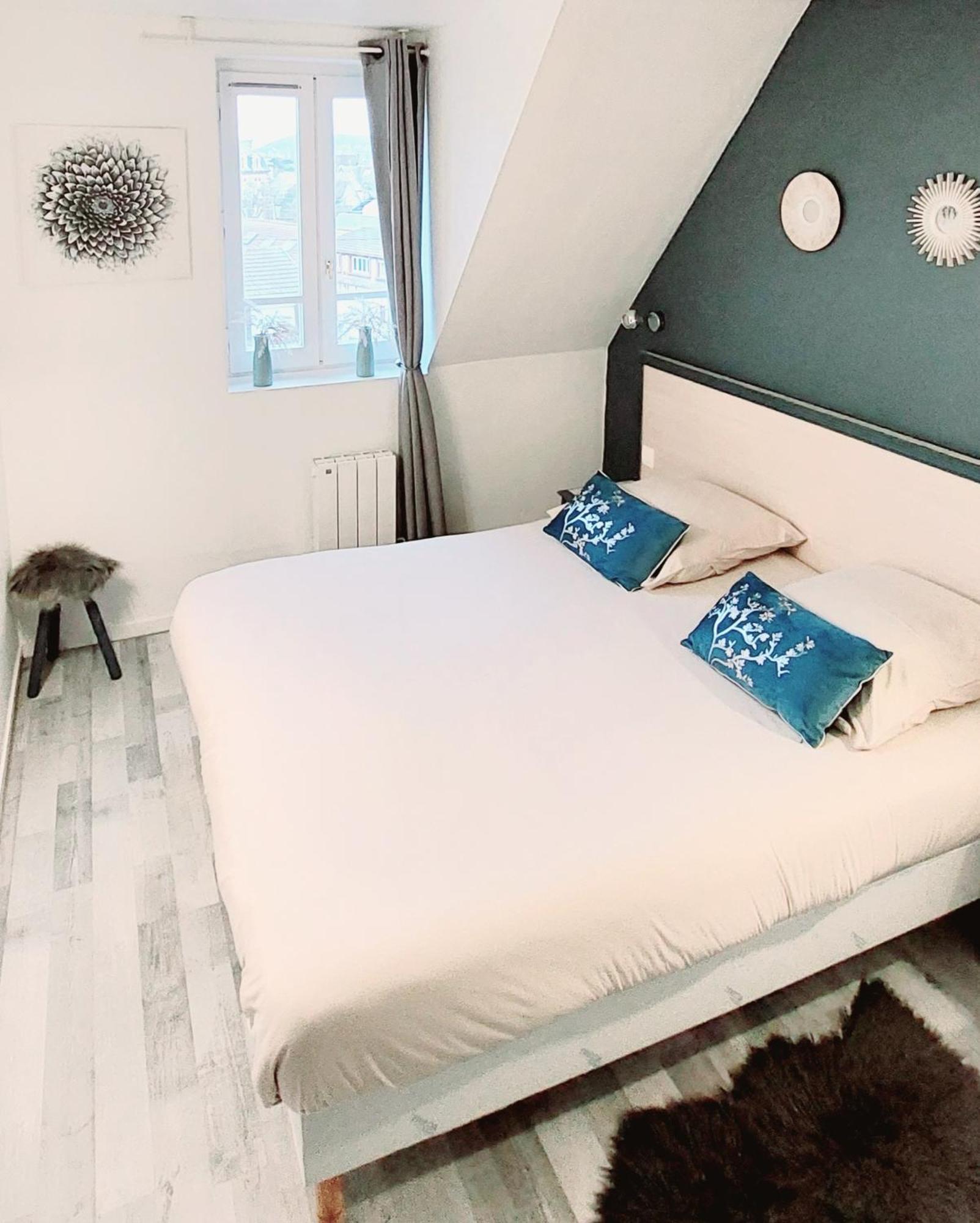 Cosy Appartement Dans Une Villa Avec Piscine, Proche Du Centre Et De La Mer 卡布尔 外观 照片